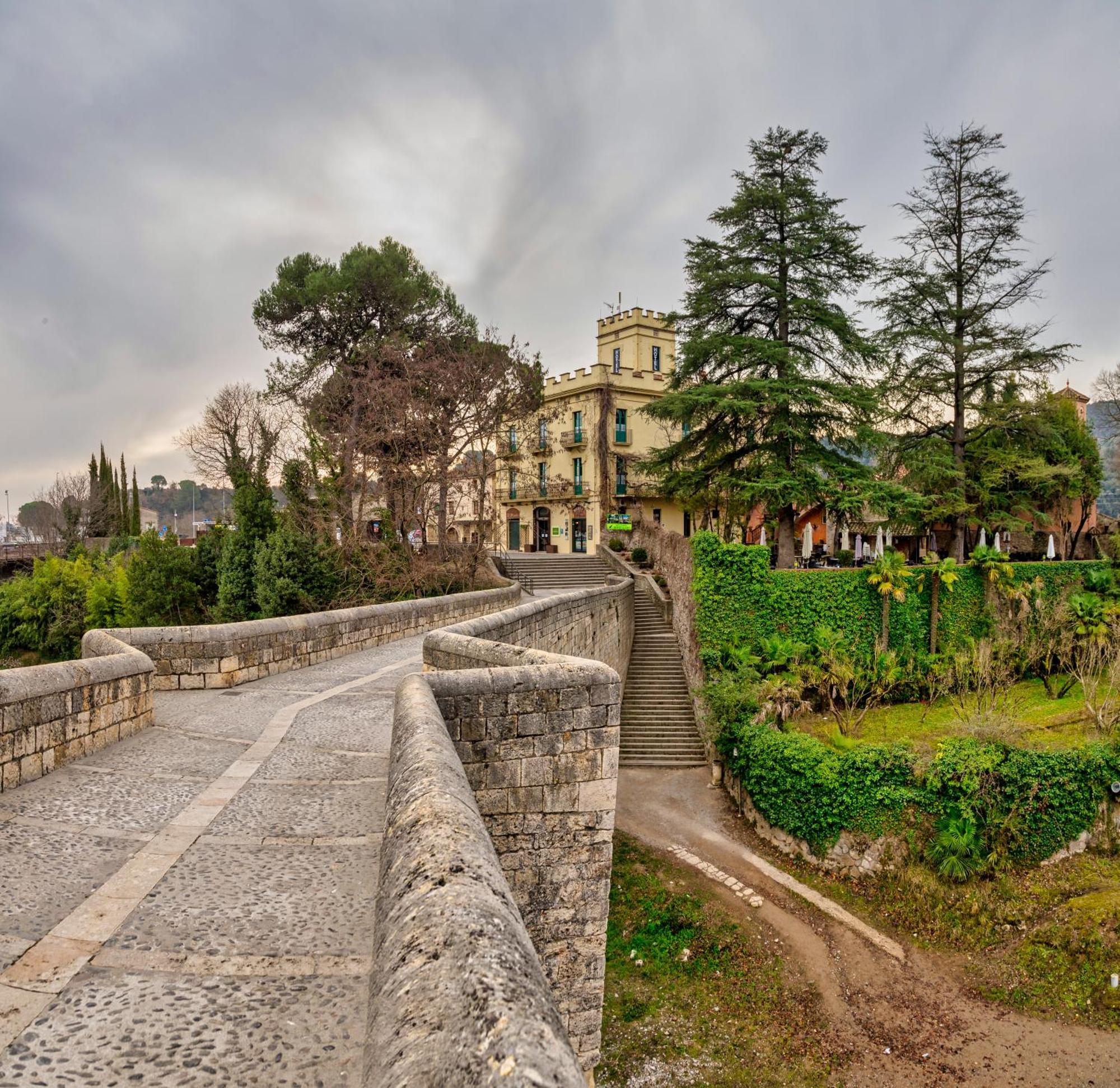 Els Jardins De La Martana Hotel Besalu Exterior photo