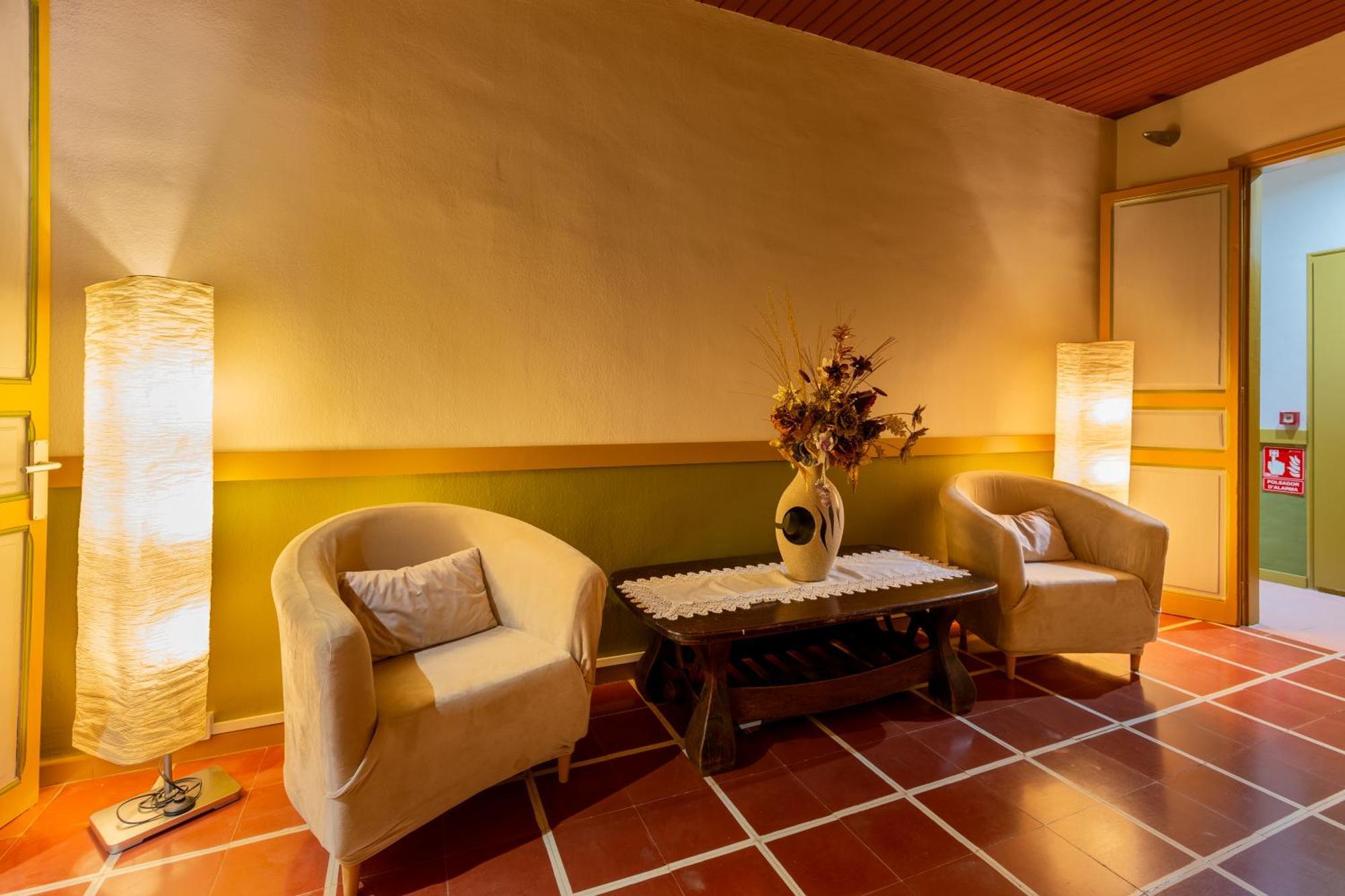 Els Jardins De La Martana Hotel Besalu Exterior photo