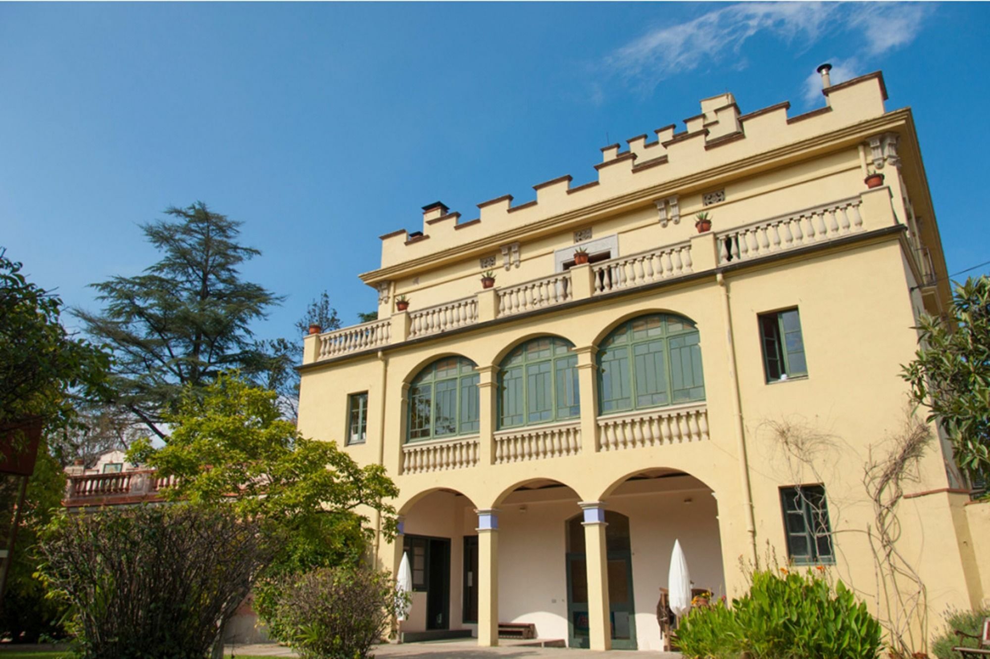 Els Jardins De La Martana Hotel Besalu Exterior photo